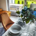 Apartment Miodomki *