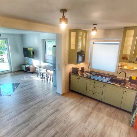 Miodomki Daire Brenna